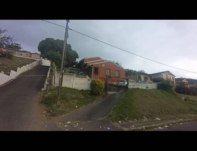 4 BEDROOM HOUSE FOR SALE IN KHARWASTAN